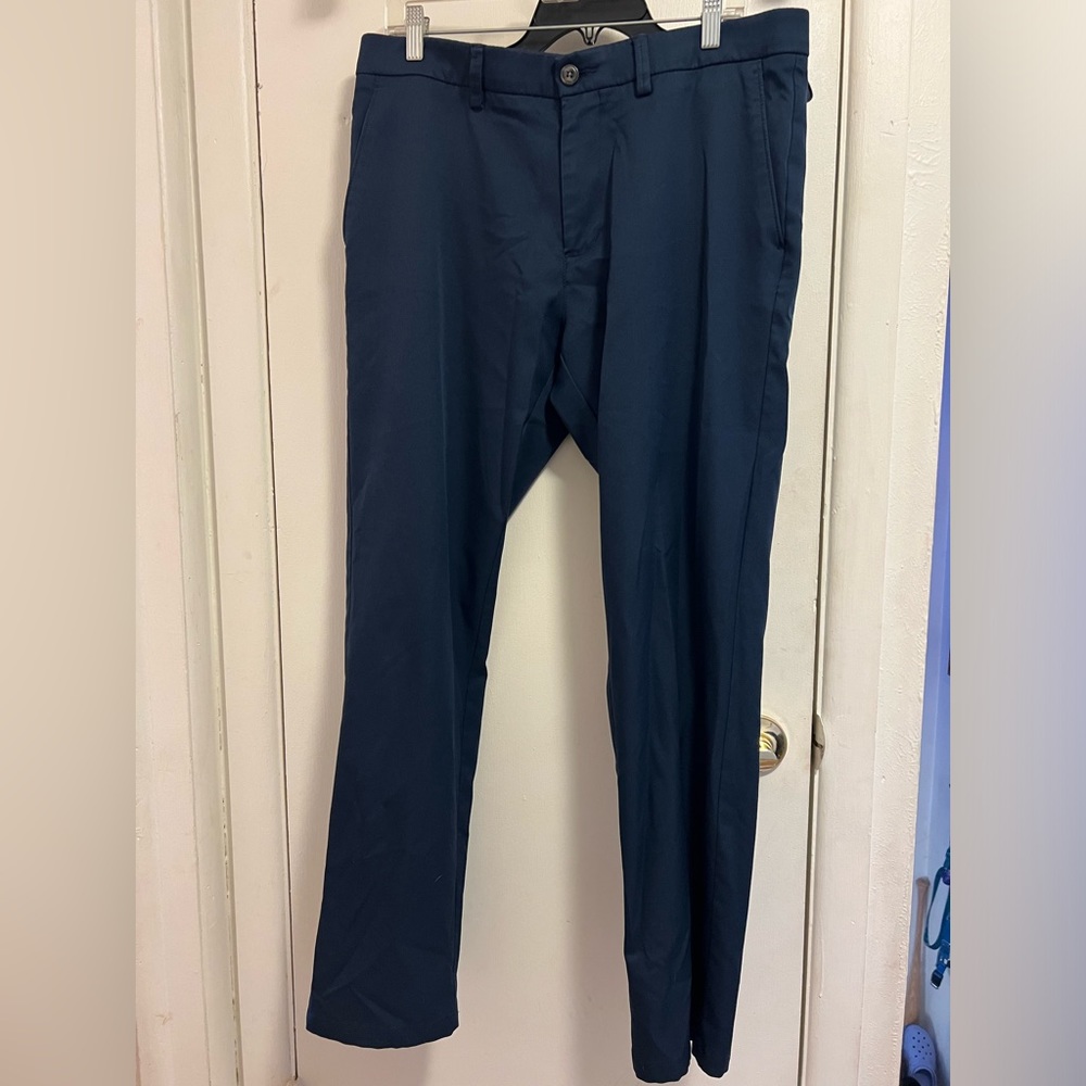 Blue Haggar 34x32 men’s dress pants